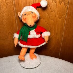 Annalee Christmas 2010 Pig Doll 8" Santa Girl Holiday Figurine Decoration